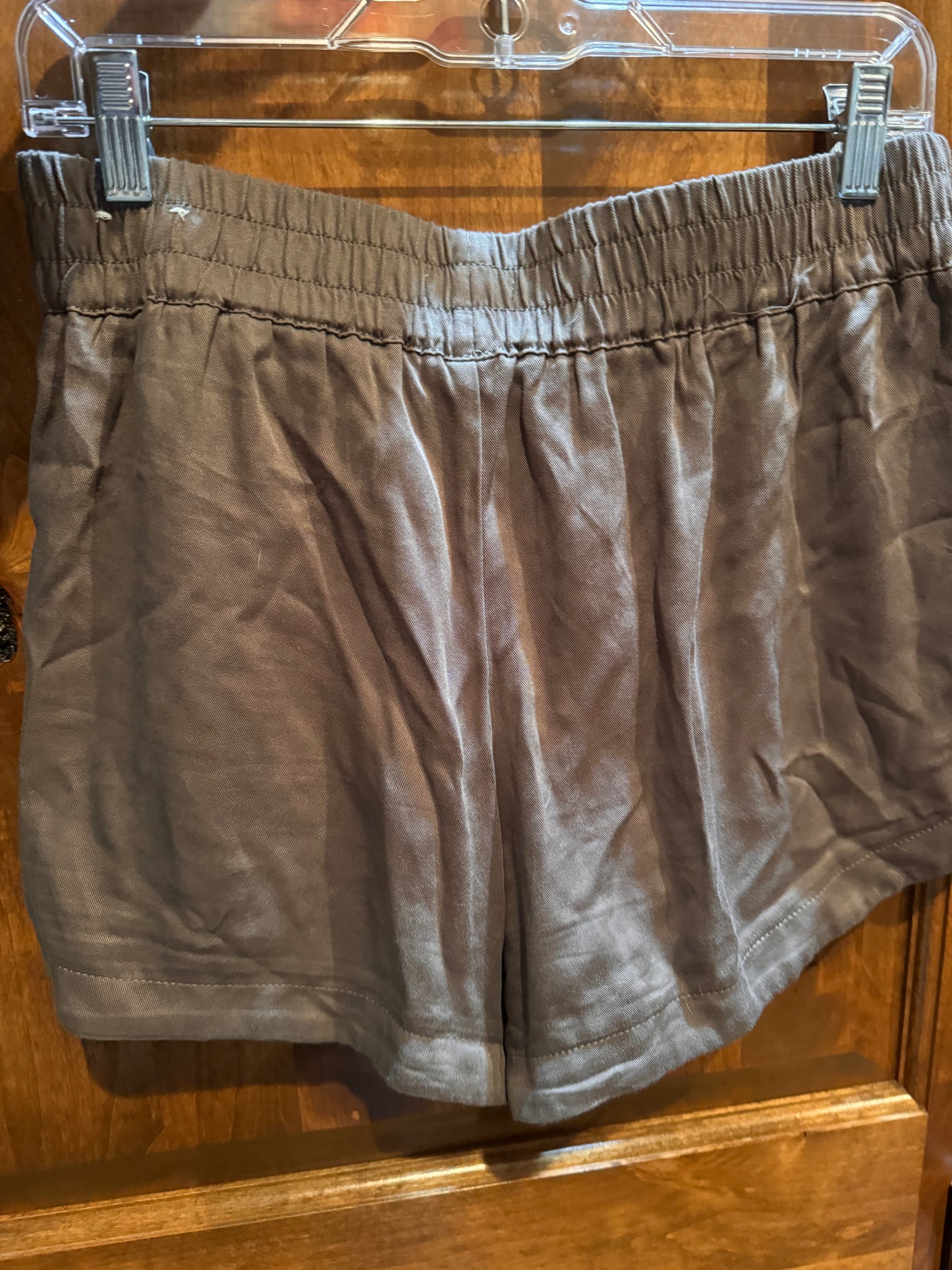 Maurice’s linen shorts